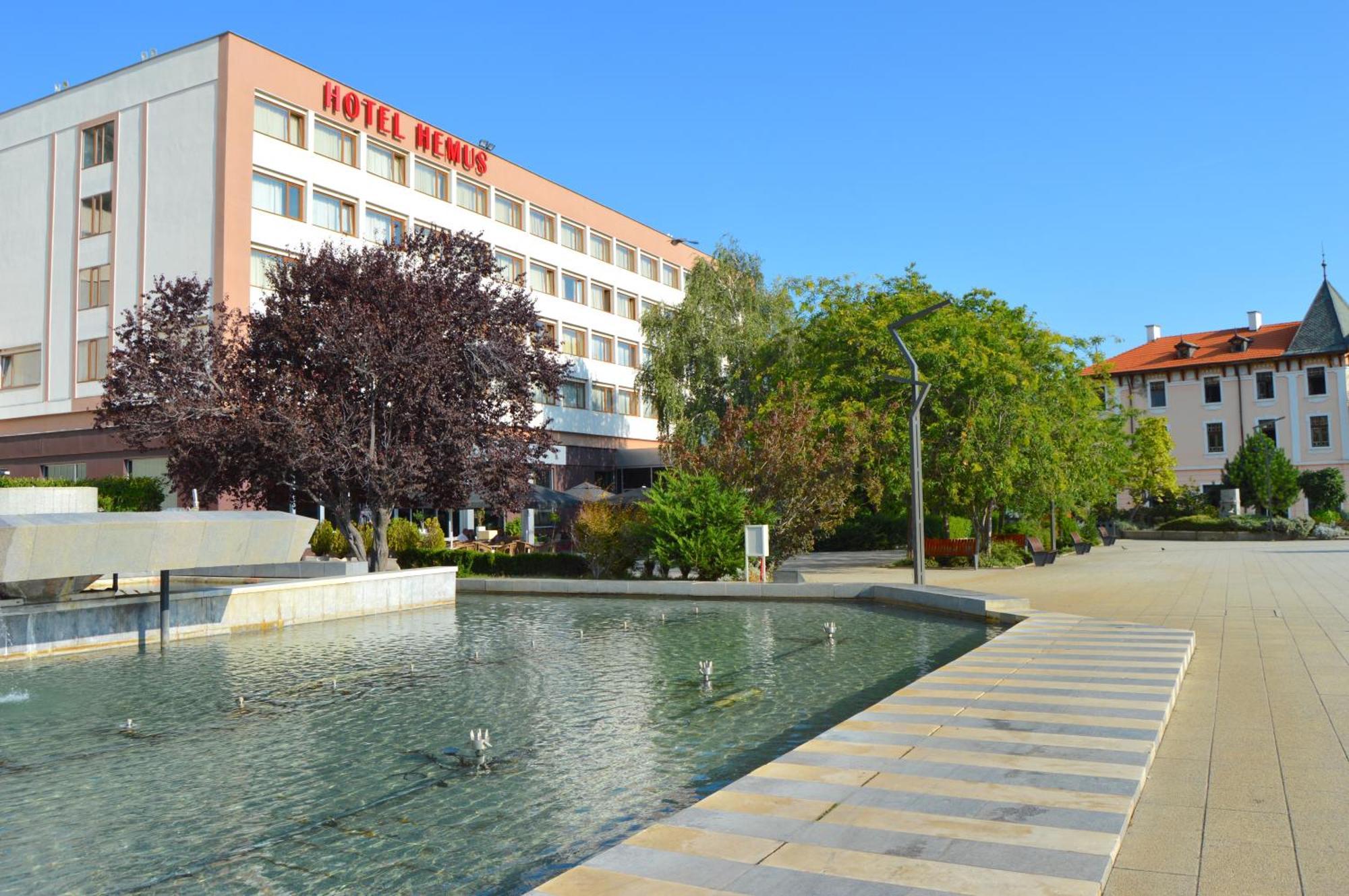 Hemus Hotel - Vratza Vratsa Exterior foto