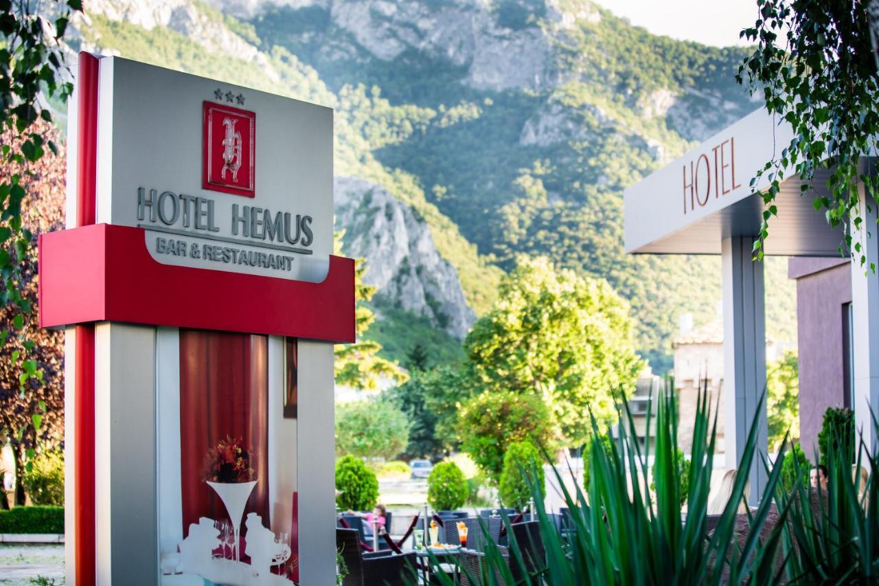 Hemus Hotel - Vratza Vratsa Exterior foto